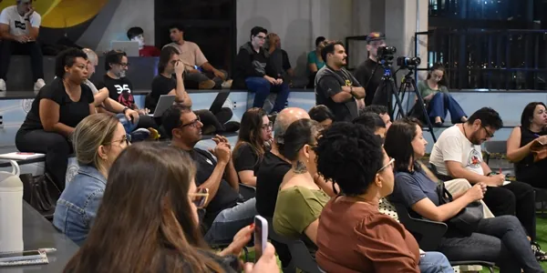 Palestrante durante aula do Join to MKT