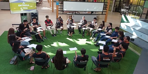 Turma do Programa Emprego e Futuro em atividade (6)